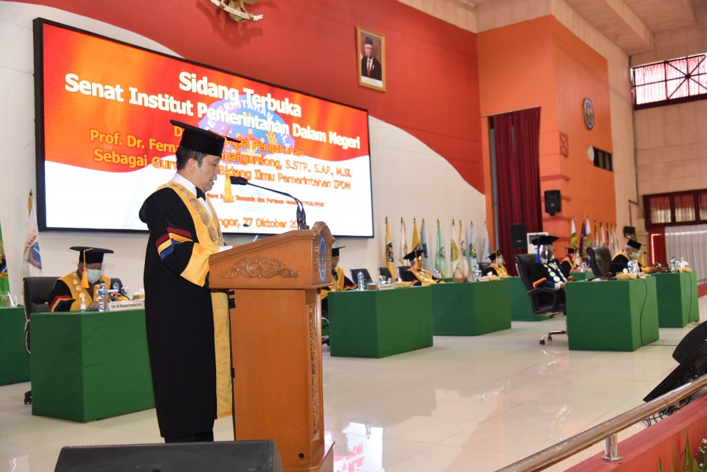 IPDN, ipdn, IPDN Mengukuhkan Prof. Dr. Fernandes Simangunsong, S.STP, S.AP, M.Si sebagai Guru Besar tetap termuda IPDN