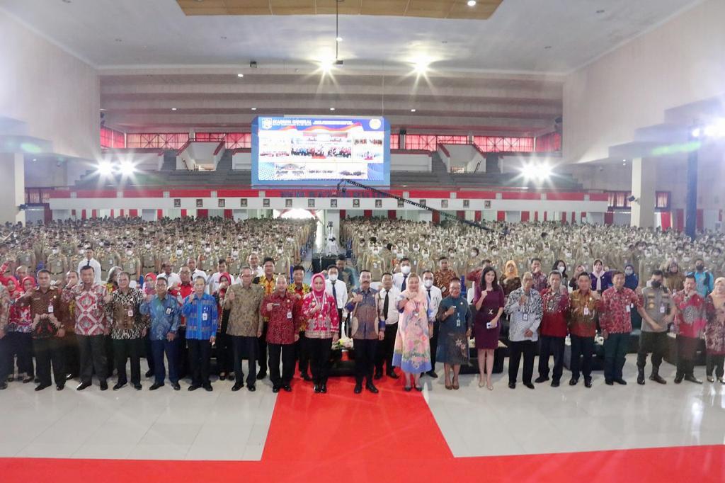 IPDN, ipdn, Angkat Tema Strategi Percepatan Ekonomi, Dua Srikandi Pemimpin Daerah Memberikan Stadium General di IPDN Kampus Jatinangor