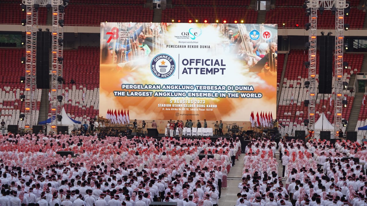 IPDN, ipdn, 3.000 Praja Turut Serta Pecahkan Rekor Dunia Pergelaran Angklung